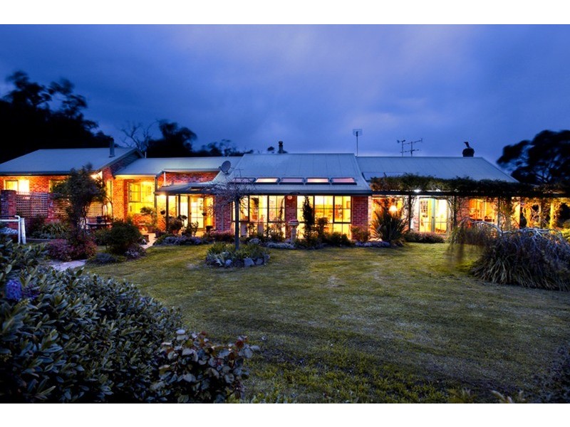 140 Toomeys Lane (via Springfield), Romsey VIC 3434