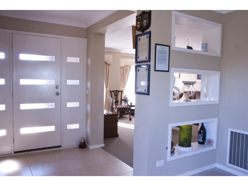 9 Finch Lane, Sunbury VIC 3429