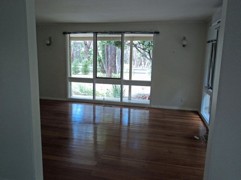 38 Marshall Avenue, Macedon VIC 3440