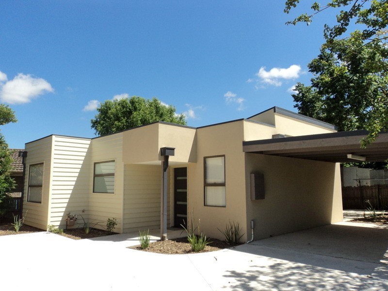 27A Anslow Street, Woodend VIC 3442