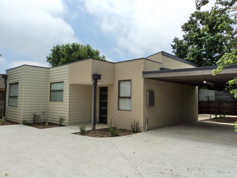 27A Anslow Street, Woodend VIC 3442