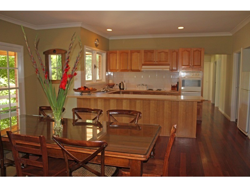 1 Chessy Park  Drive, New Gisborne VIC 3438