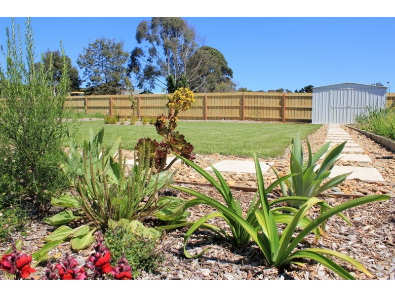 7 Belcher  Way, Gisborne VIC 3437