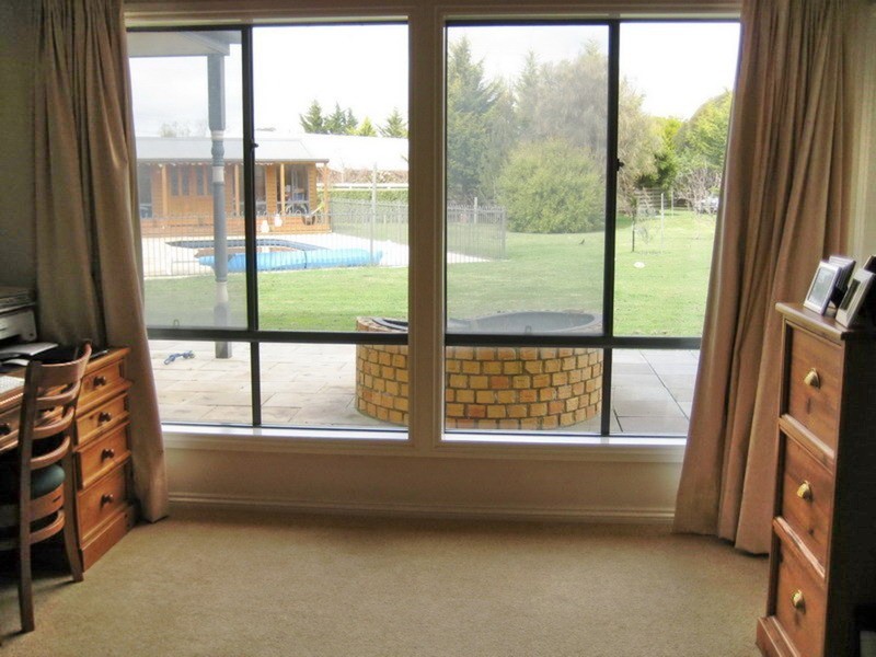 1 Sunrise Court, Gisborne VIC 3437