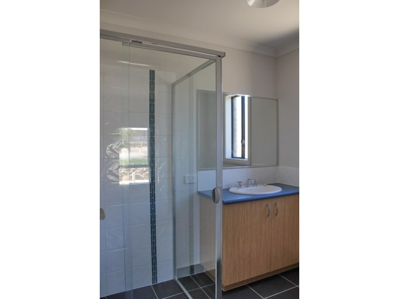 26 Mt Vista Close, New Gisborne VIC 3438