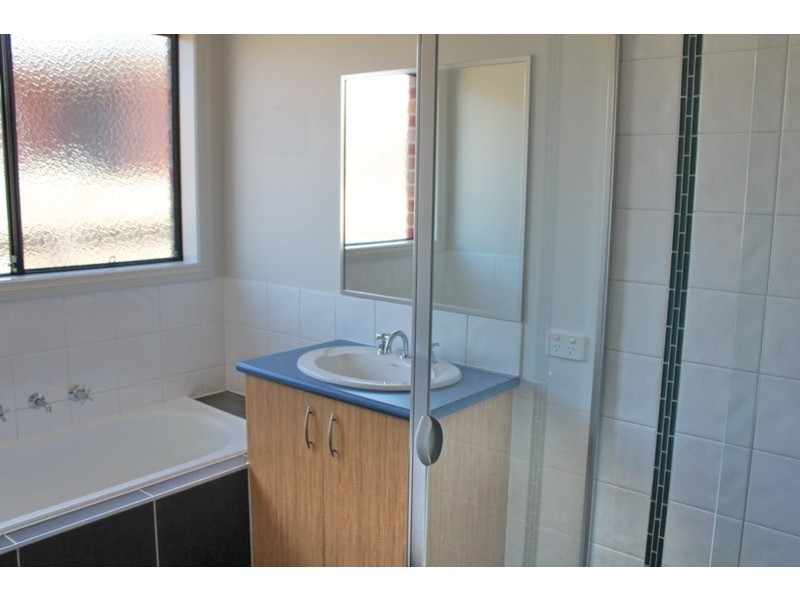 26 Mt Vista Close, New Gisborne VIC 3438