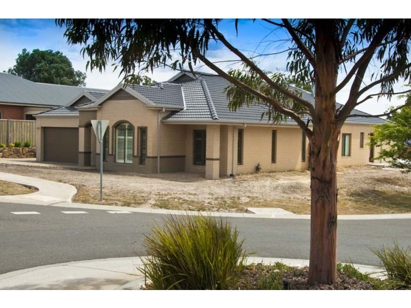 19 Pearce Court, Gisborne VIC 3437