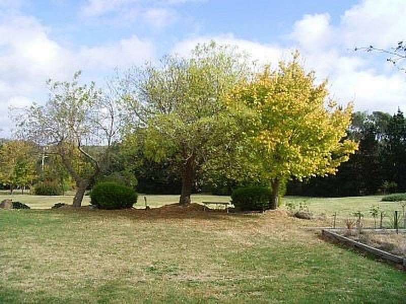 279 Melton  Road, Gisborne VIC 3437