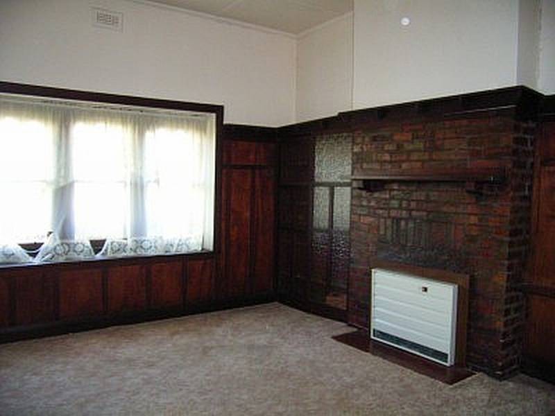 36 Anslow Street, Woodend VIC 3442