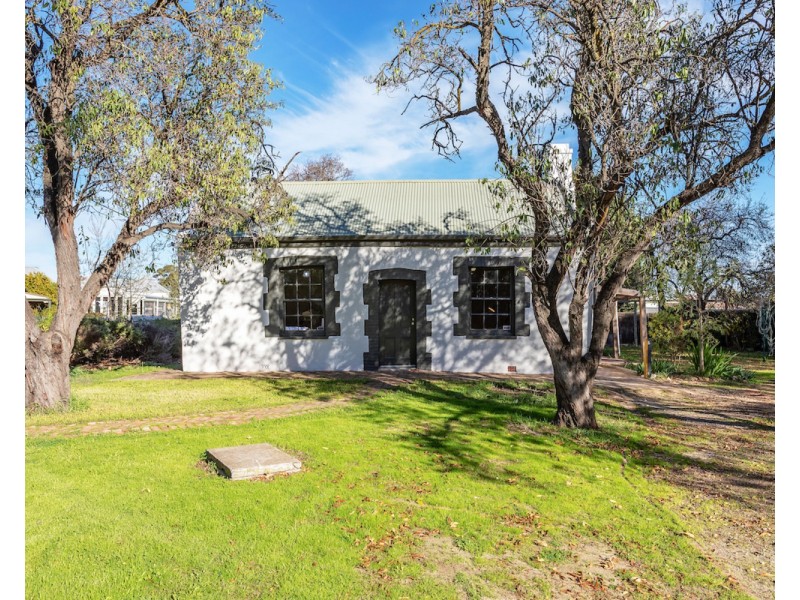 5 Chalk Hill Road, Mclaren Vale SA 5171