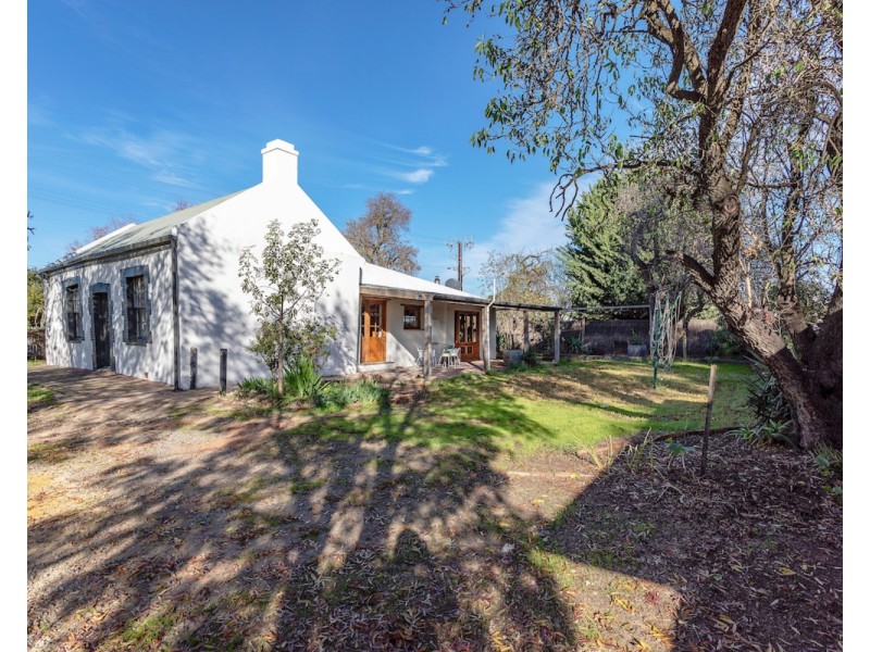 5 Chalk Hill Road, Mclaren Vale SA 5171