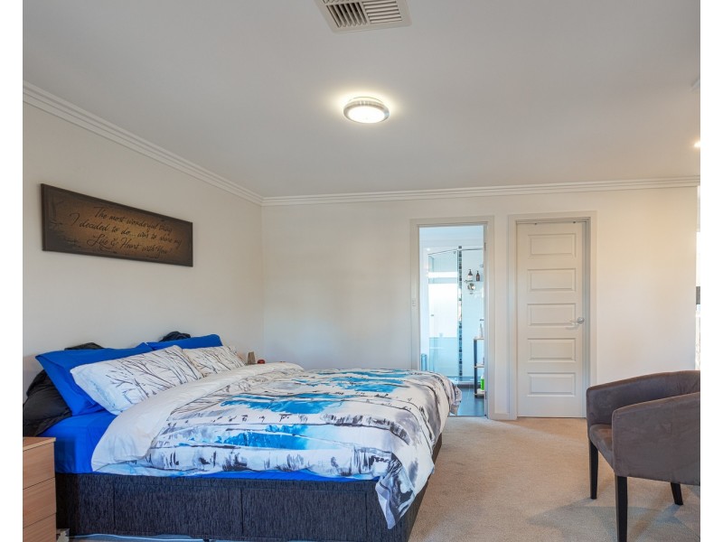 83 Seaford Road, Seaford Meadows SA 5169