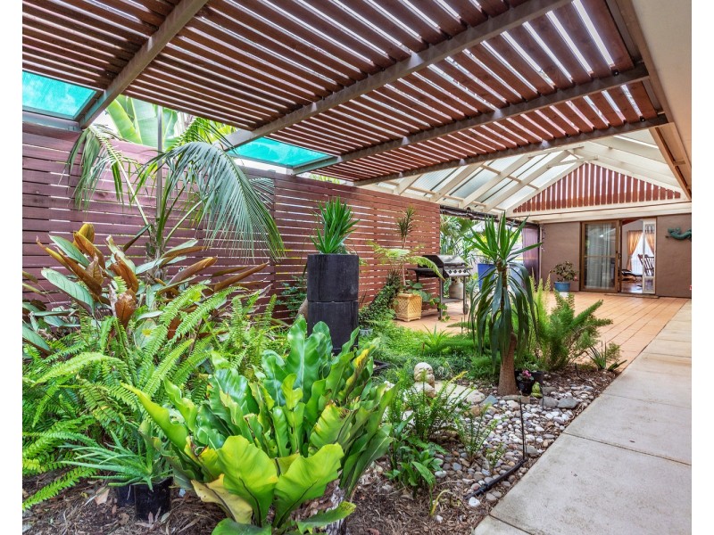 12 Semmens Road, Mclaren Vale SA 5171