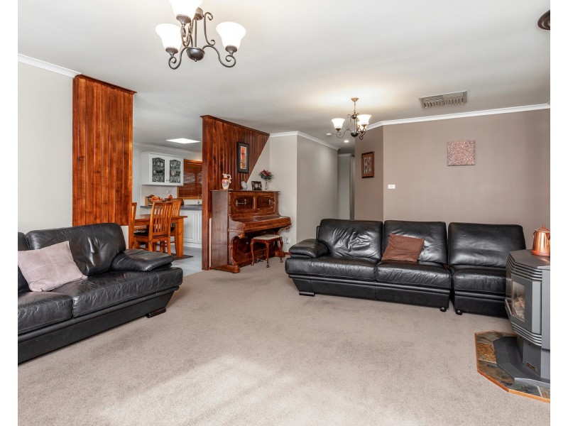 12 Semmens Road, Mclaren Vale SA 5171