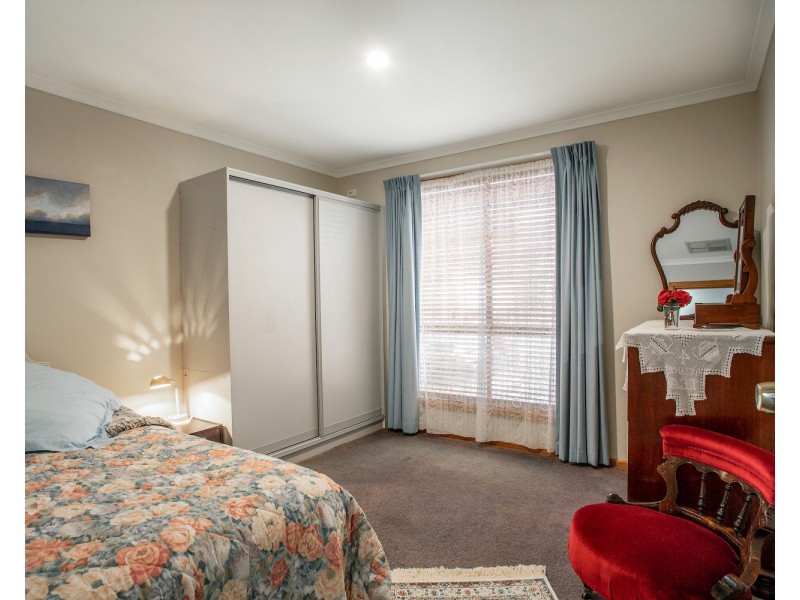 12 Semmens Road, Mclaren Vale SA 5171