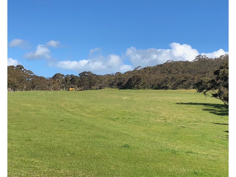 894 Cleland Gully Road, Tooperang SA 5255