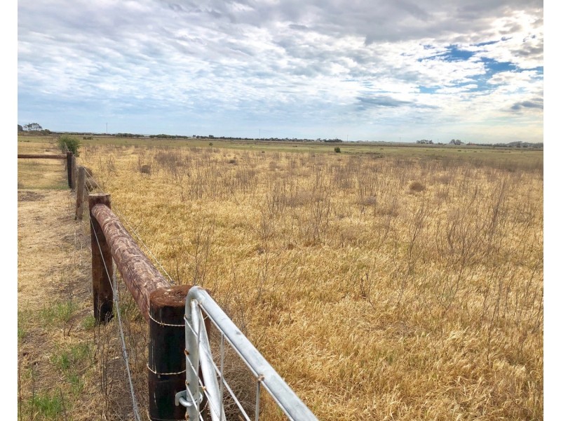 Lot 102 Lake Road, Milang SA 5256