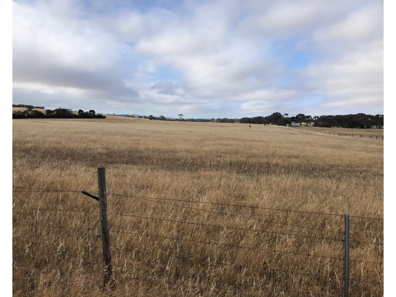 112 Adelaide Place, Currency Creek SA 5214