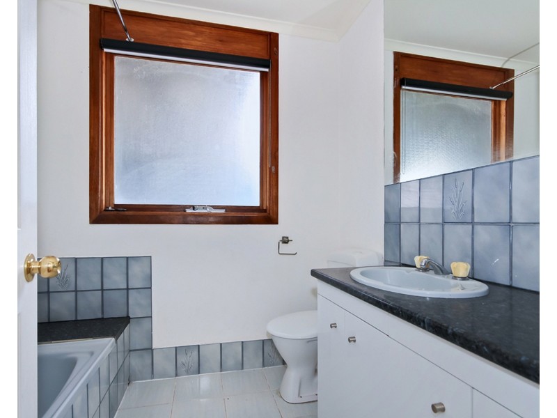 32 Arthur Road, Mount Compass SA 5210