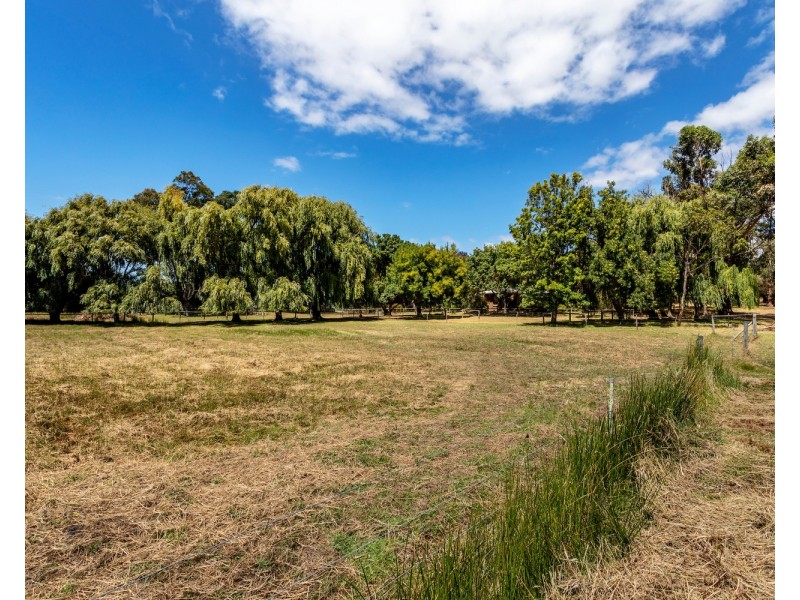 16 Swampy Crescent, Nangkita SA 5210