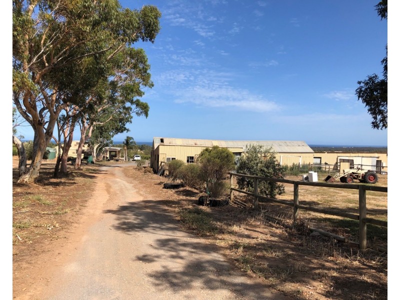 418 Plains Road, Sellicks Hill SA 5174