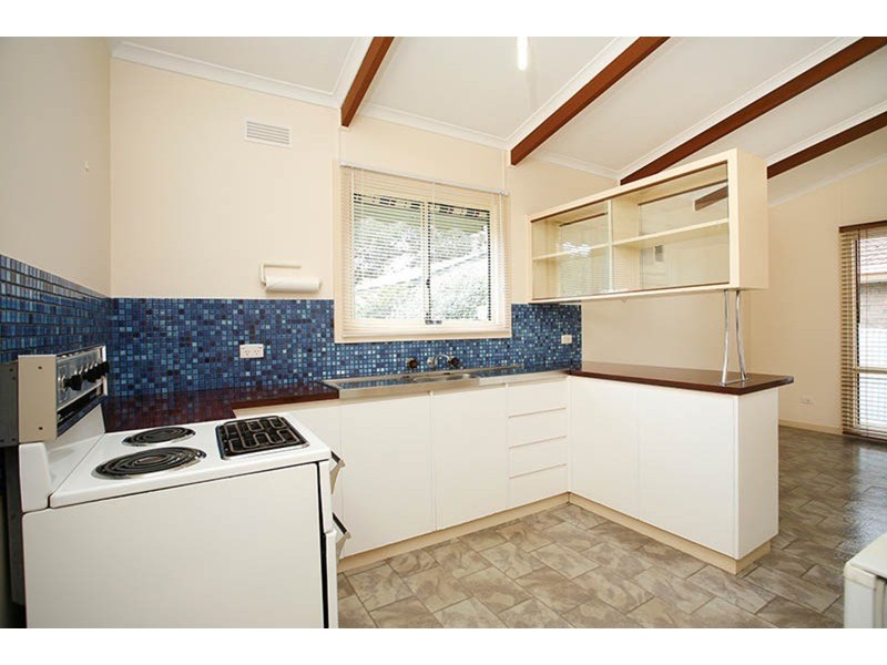 6 Plaza Avenue, Sellicks Beach SA 5174