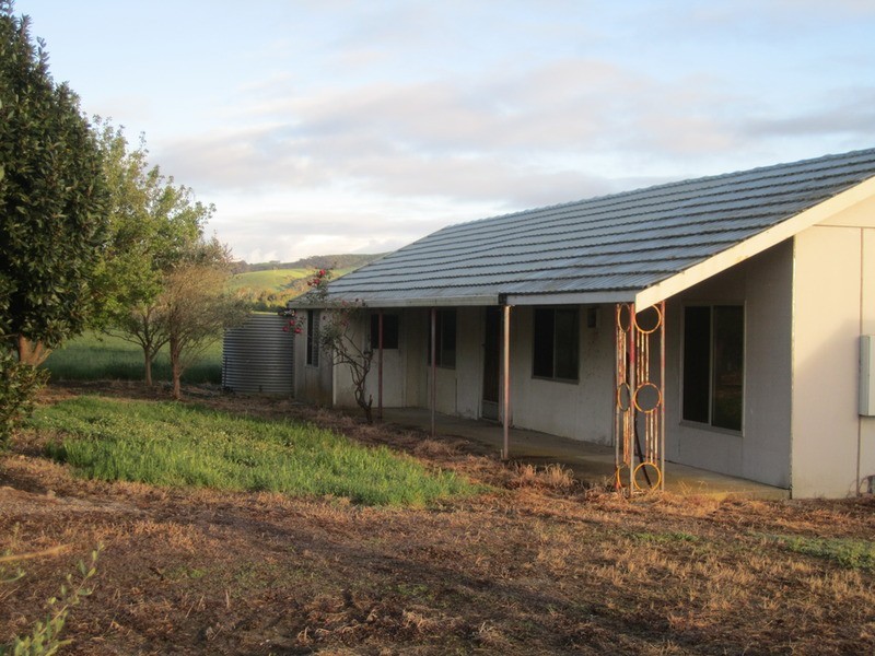 1036 Hindmarsh Valley Road, Hindmarsh Tiers SA 5202