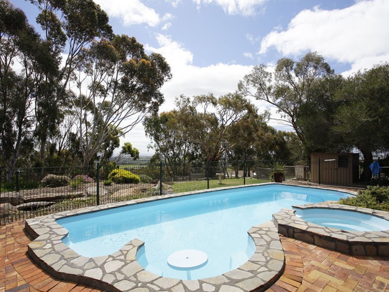 99 St Johns  Terrace, Willunga SA 5172