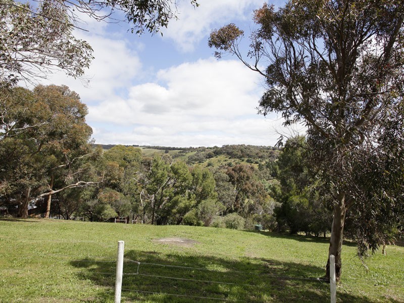99 St Johns  Terrace, Willunga SA 5172