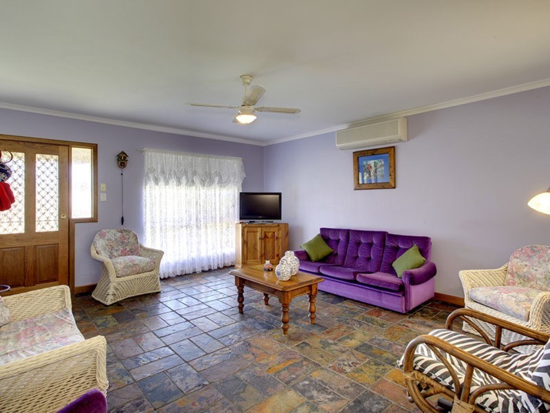 5 Decaux  Place, Mount Compass SA 5210