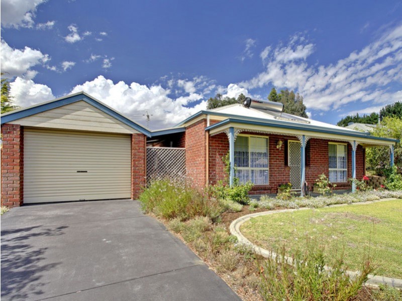 5 Decaux  Place, Mount Compass SA 5210