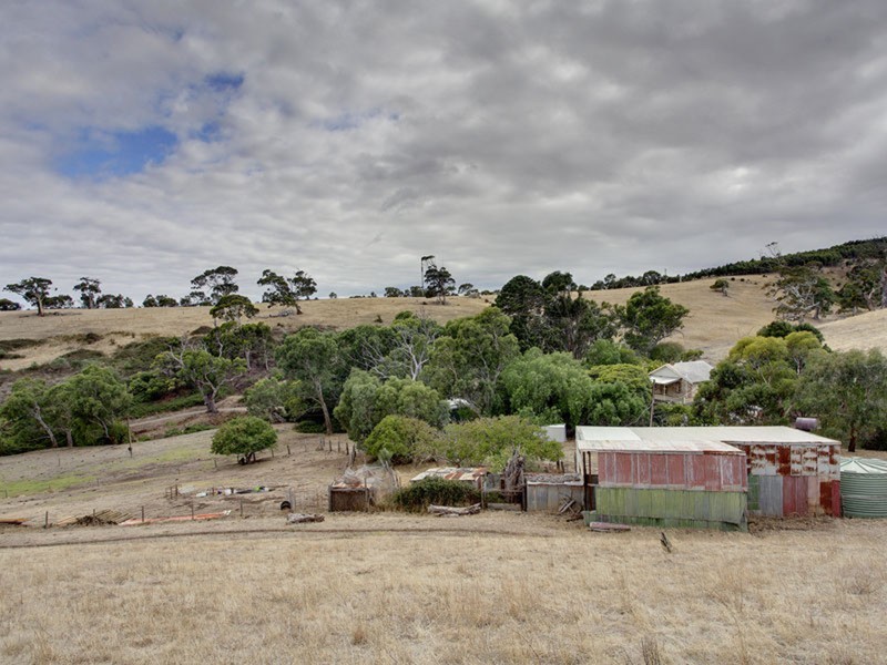 52 Taylors Hill  Road, Willunga SA 5172