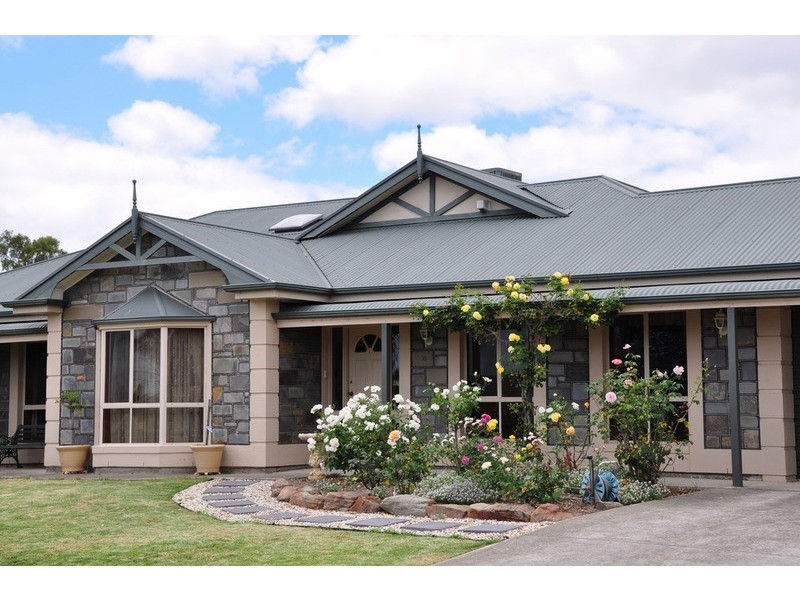 35 Waverley  Drive, Willunga SA 5172