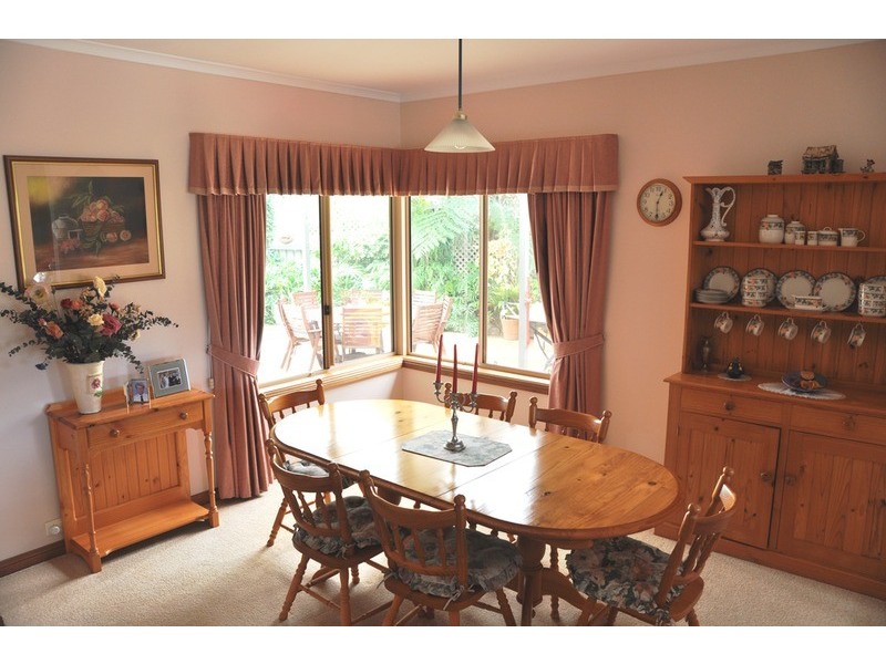 35 Waverley  Drive, Willunga SA 5172