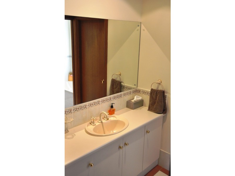 35 Waverley  Drive, Willunga SA 5172