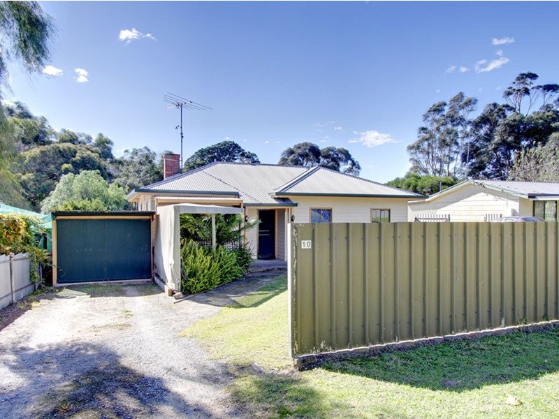 10 Clyde Street, Mount Compass SA 5210