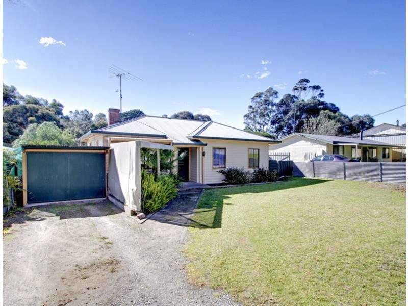 10 Clyde Street, Mount Compass SA 5210