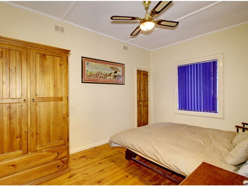 10 Clyde Street, Mount Compass SA 5210