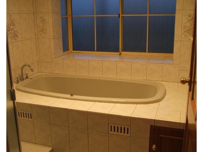 33 Norman Road, Aldinga Beach SA 5173