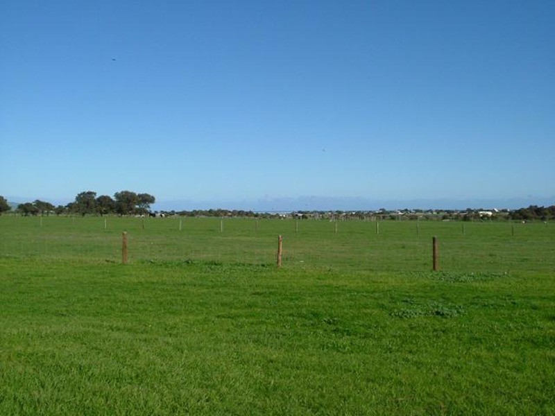 33 Norman Road, Aldinga Beach SA 5173