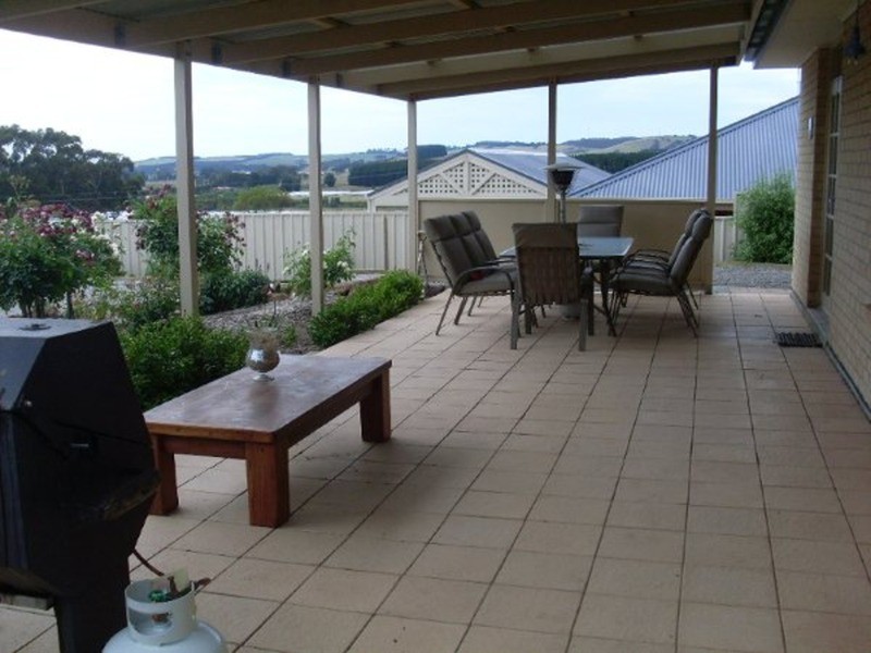 10 Haywood Court, Mount Compass SA 5210