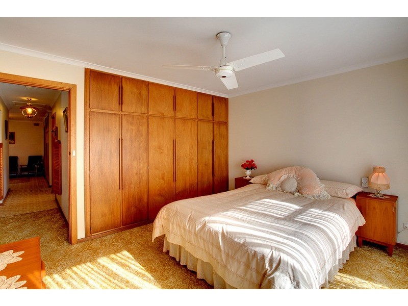 1 Bishop  Street, Willunga SA 5172
