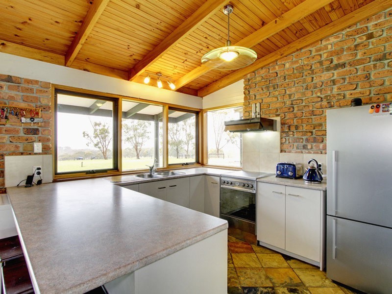 84 Range  Road, Willunga Hill SA 5172