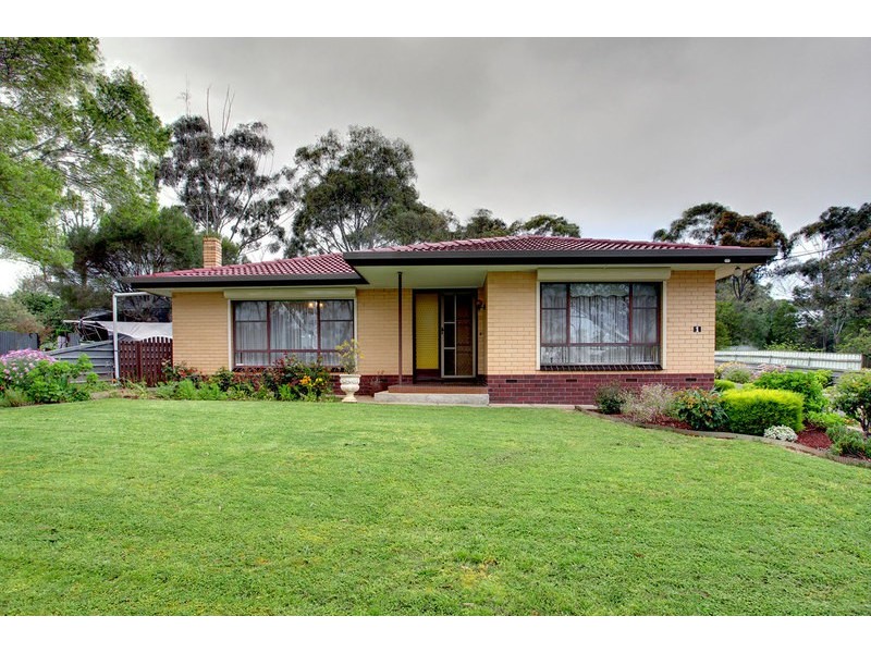 1 Bishop Street, Willunga SA 5172