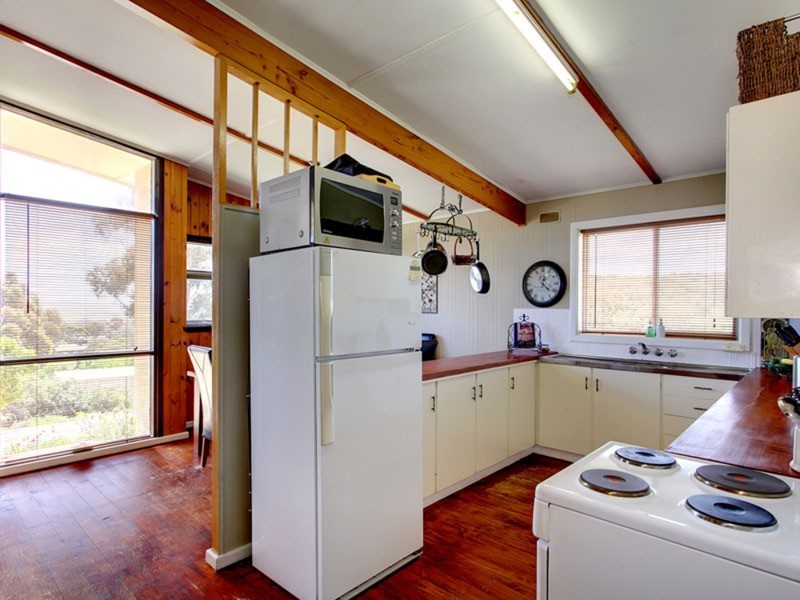 50 St Johns Terrace, Willunga SA 5172