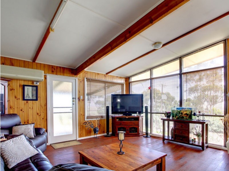 50 St Johns Terrace, Willunga SA 5172