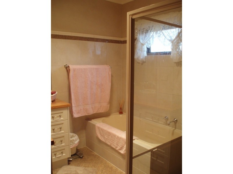 645 States  Road, Onkaparinga Hills SA 5163