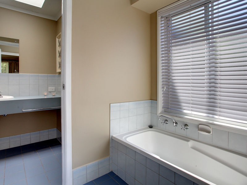 1 Pearn Court, Mclaren Vale SA 5171