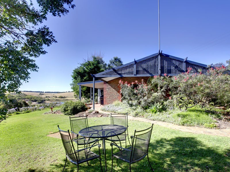 198 Through Road, Tooperang SA 5255