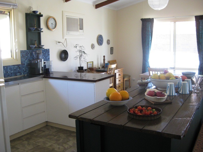 6 Plaza Avenue, Sellicks Beach SA 5174